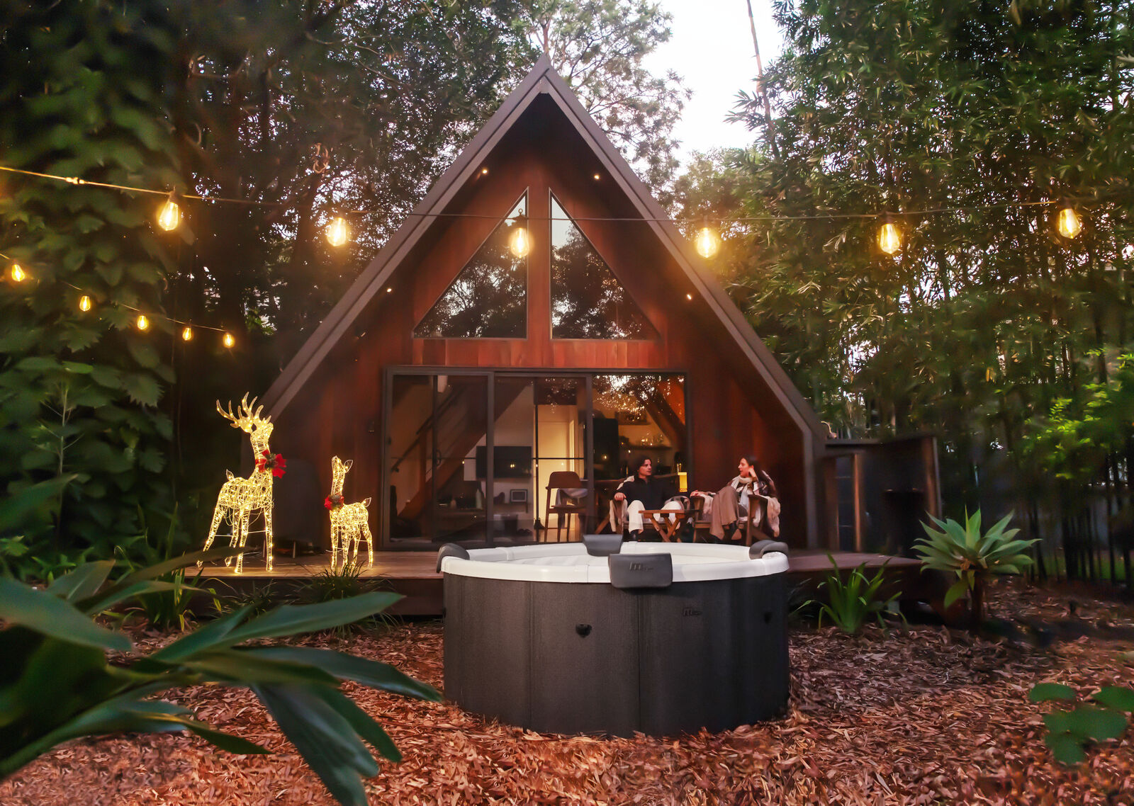 MSpa Whirlpool NEU DENVER 2026 inkl. App, LED, 8 Hydromassagedüsen, 130 Luftdüsen