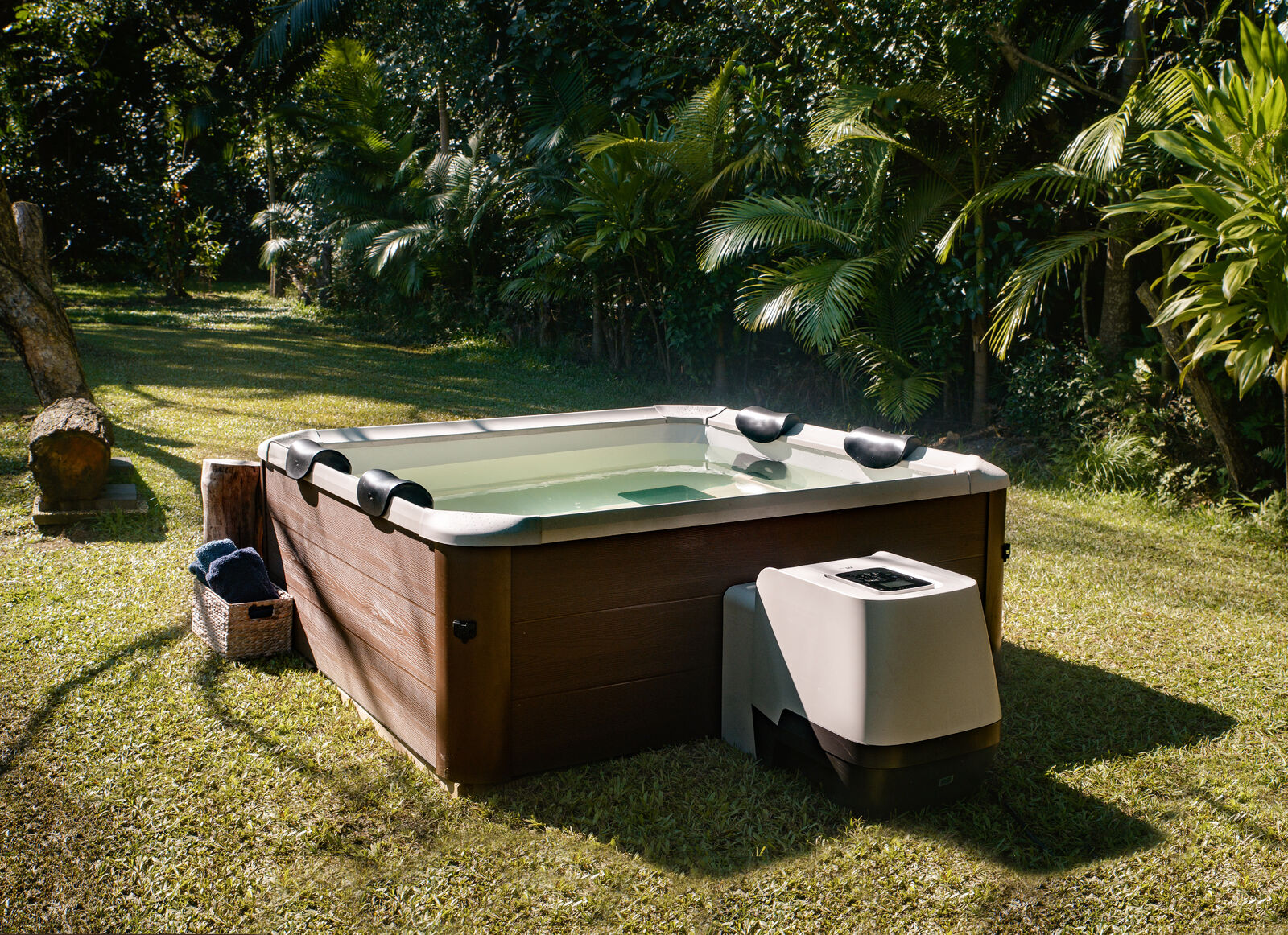 MSpa Whirlpool NEU AMBER AERO PLUS 2026 XXL 180cm inkl. App, LED, 8 Hydromassagedüsen, 140 Luftdüsen