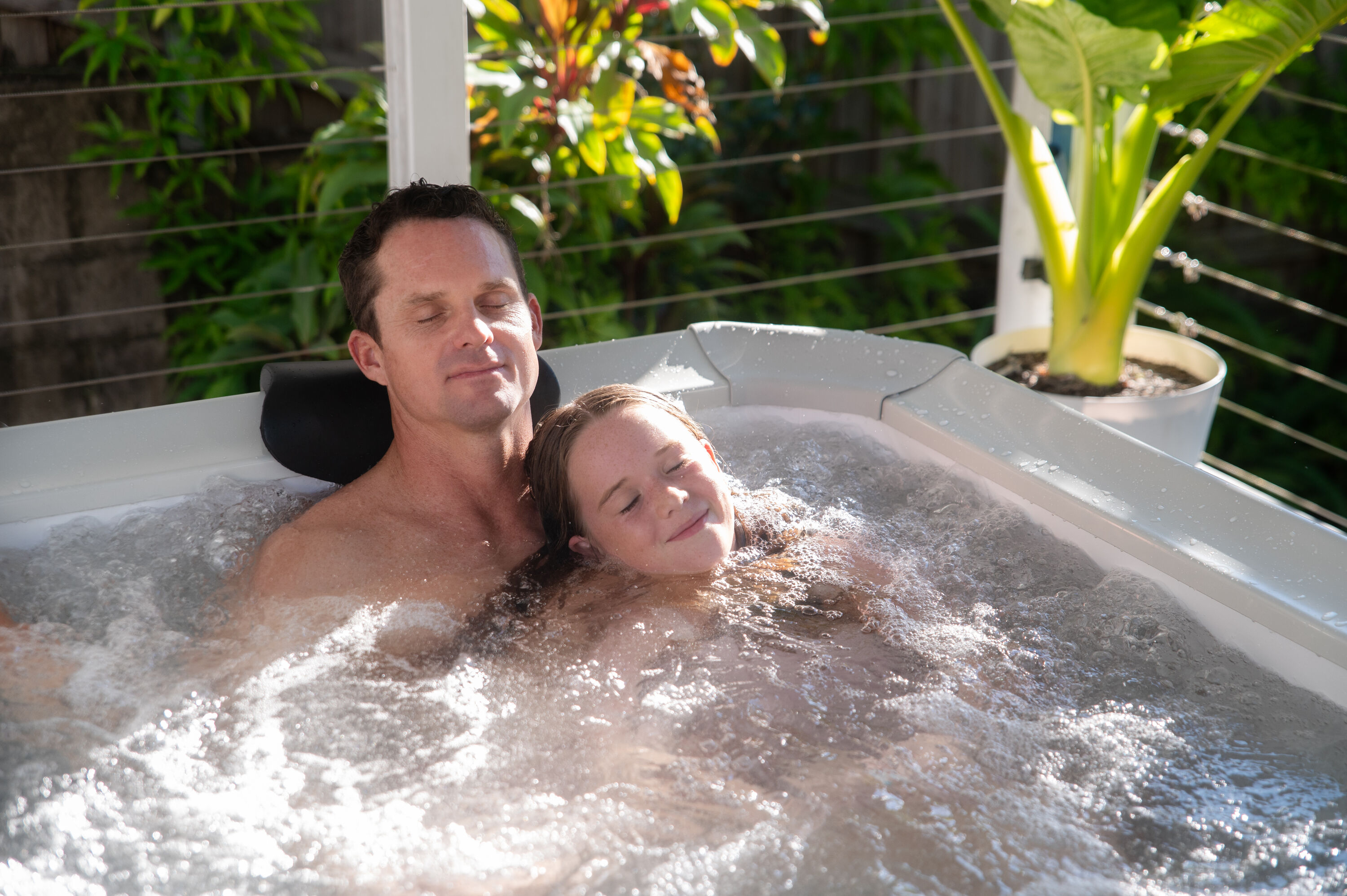 MSpa Whirlpool NEU OSLO AERO PLUS 2026 XXL 180cm inkl. App, LED, 8 Hydromassagedüsen, 140 Luftdüsen