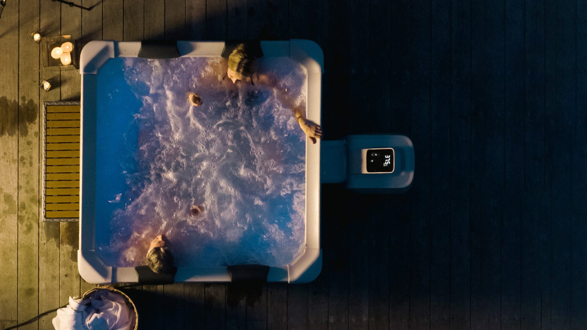 MSpa Whirlpool OSLO XL 160 x 160 cm - inkl. WiFi,App, LED, UVC